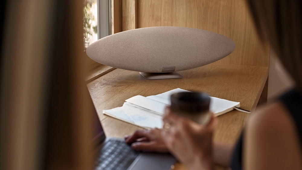 Bowers & Wilkins Zeppelin 本体 Bowers & Wilkins Zeppelin Pro Edition - Space Grey Zeppelin Pro